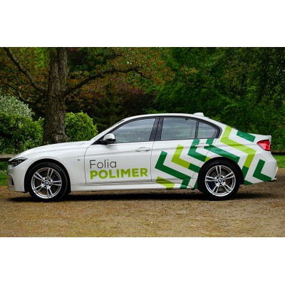 Folia polimeryczna - aplikowana na samochodzie